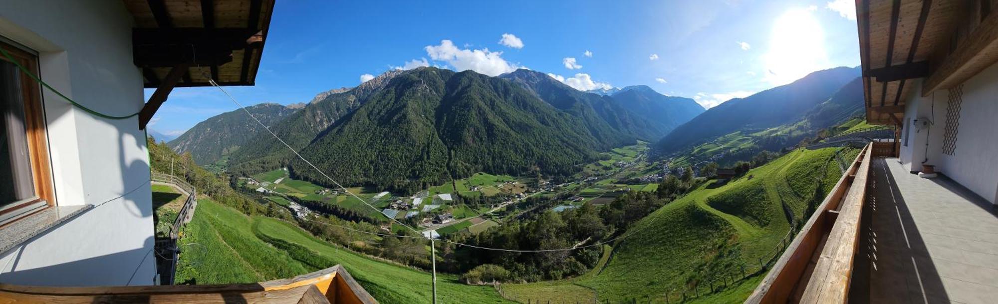 Alpenblick Lodge Tscholl Мартело Екстериор снимка